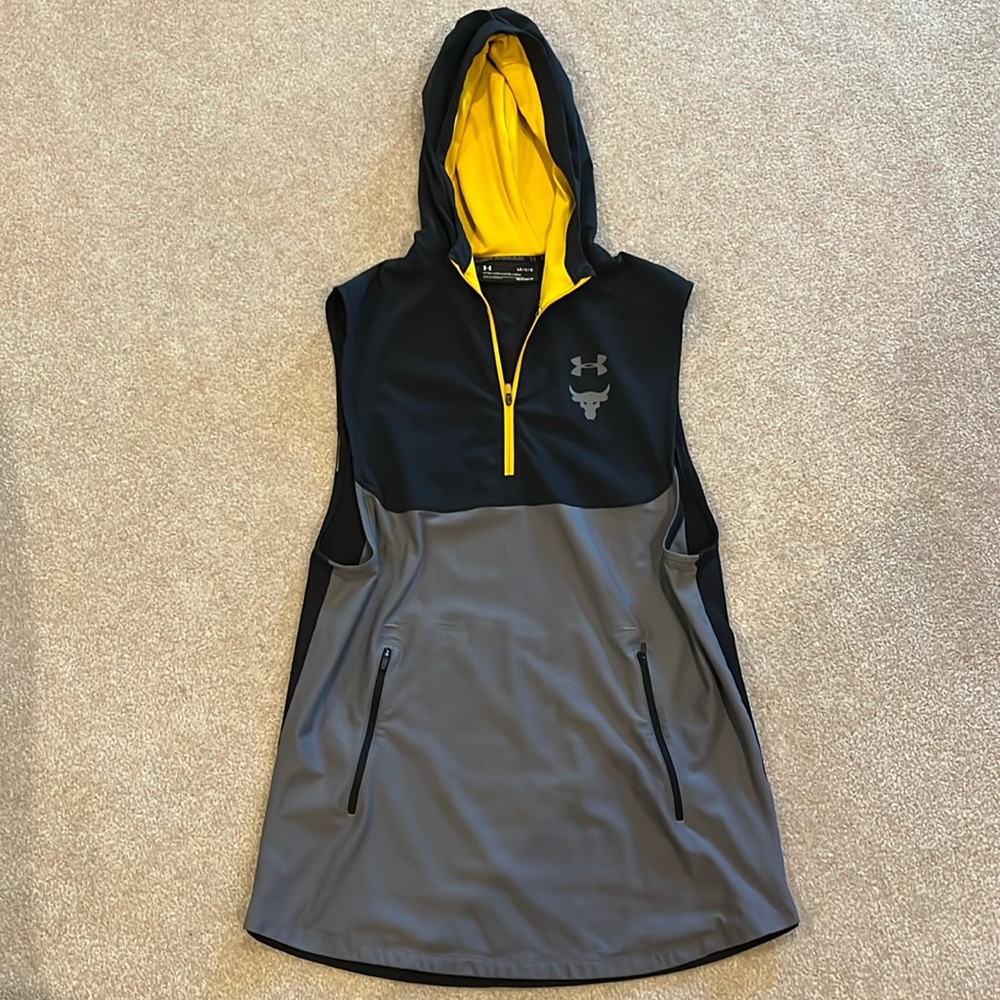 Mens Under Armour (The Rock Project) Athletic cut off sz large